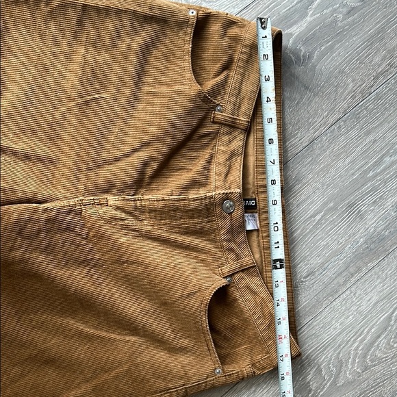 H&M Brown Corduroy Wide Leg Pants - Picture 2 of 7